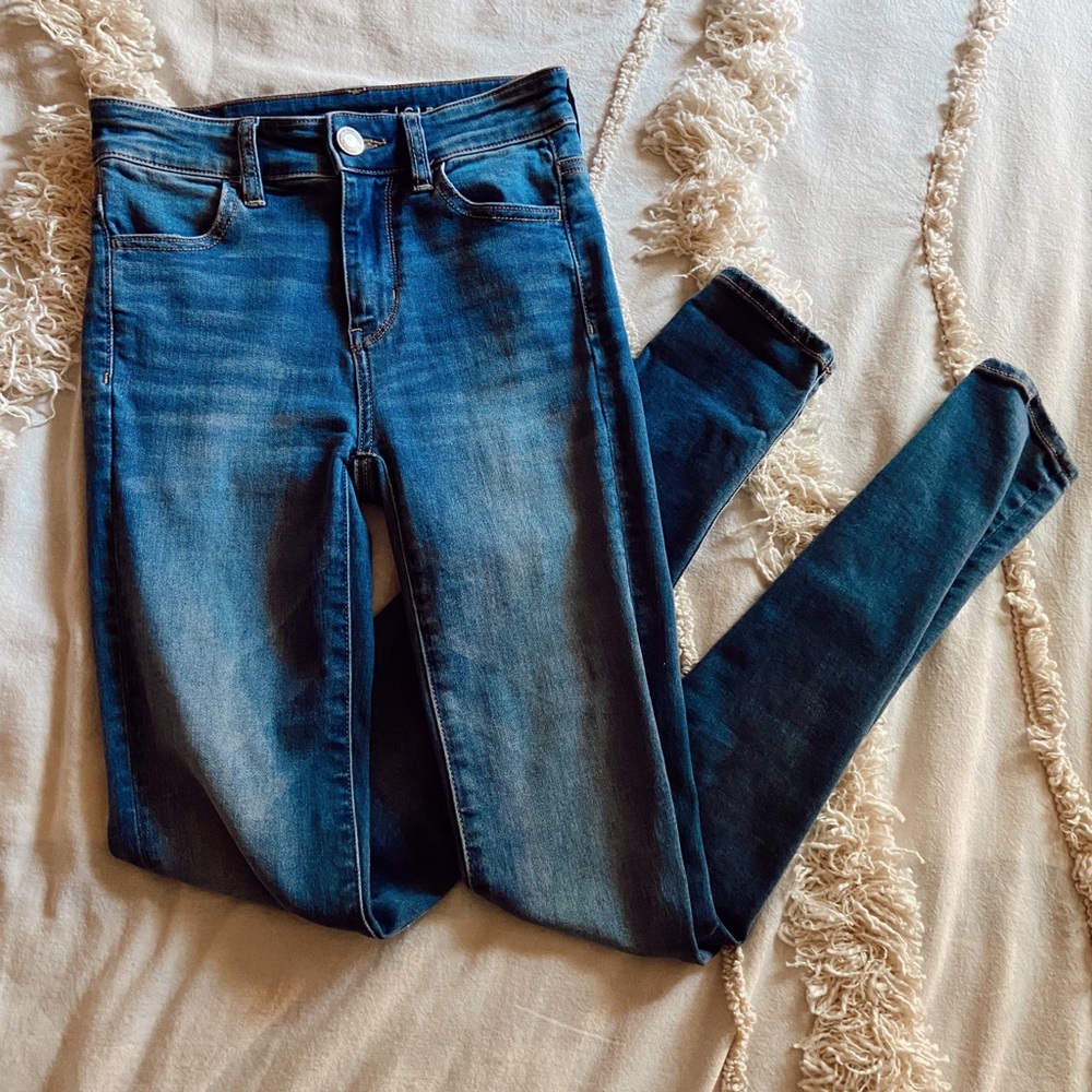 American Eagle High-rise Jeans